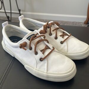 Women’s Sperry shoes